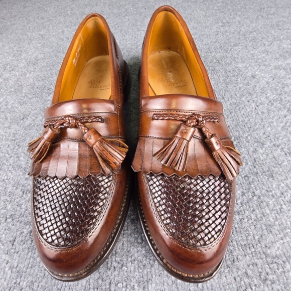 Allen Edmonds \